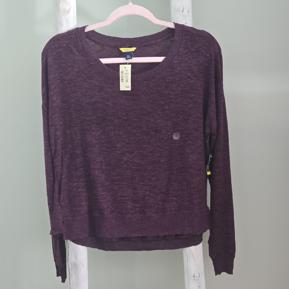 Prince & Fox Women's Deep Purple Sweatshirt. NWT Small